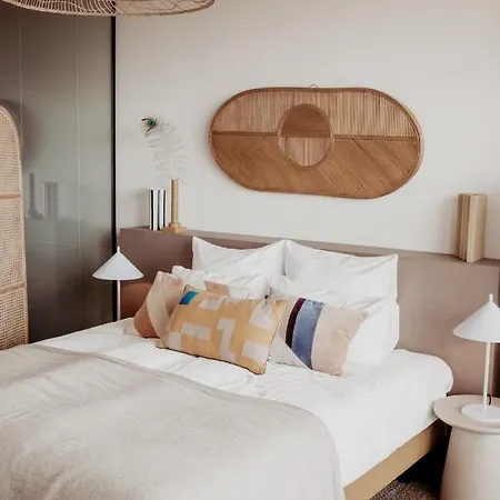 Strandhotel Zoomers 호텔