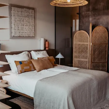 Strandhotel Zoomers Отель
