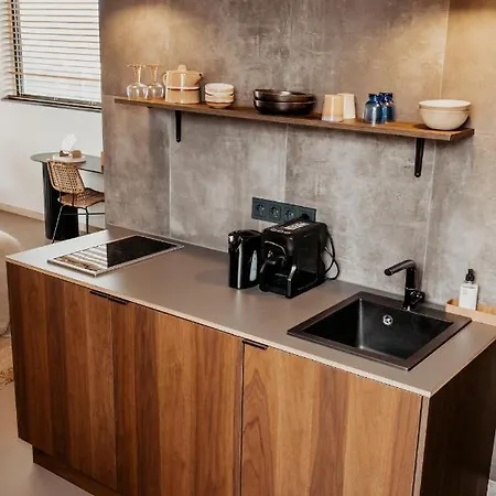 Strandhotel Zoomers Hotel